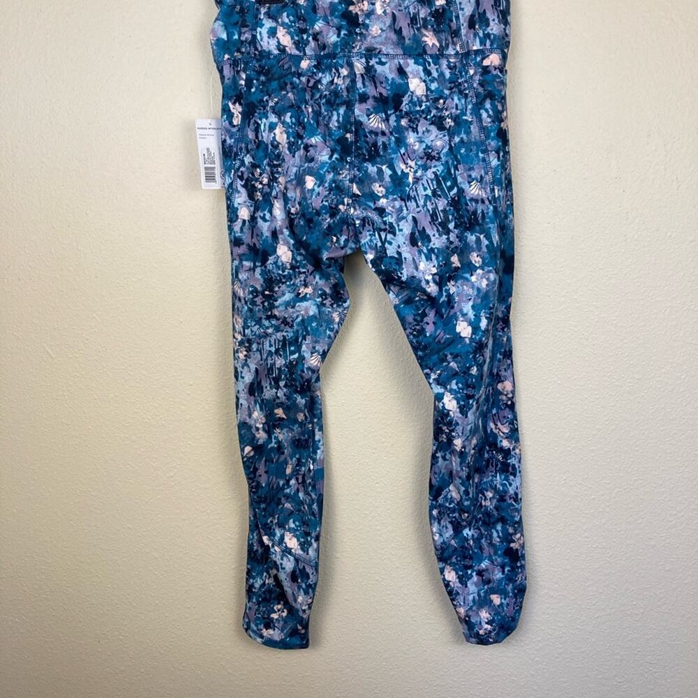 Jockey Sueded Interlock Leggings Size M Reflection Print Tulip Hem 7/8 Legging